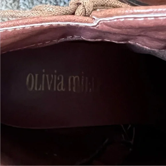Olivia Miller Tan Lace-Up Block Heel Ankle Boots - Picture 2 of 7